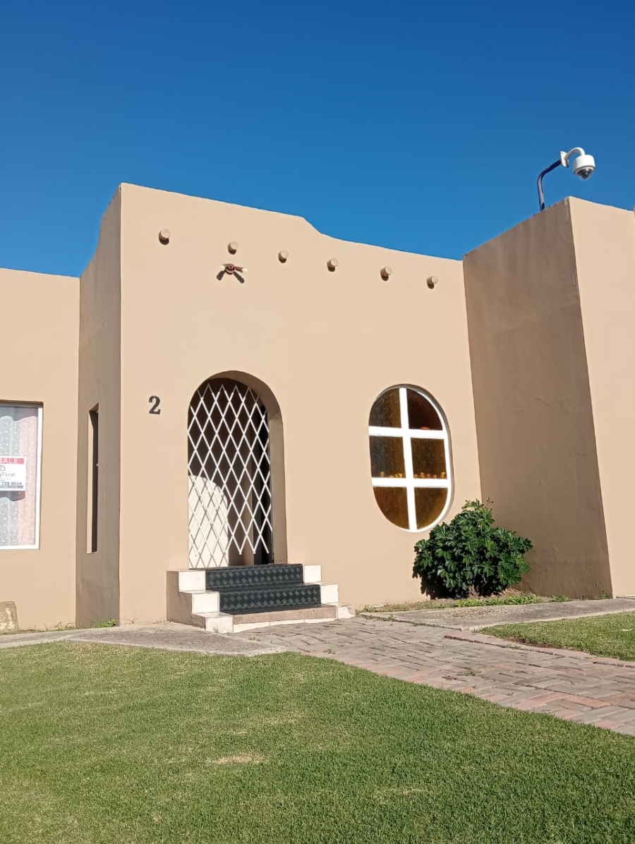 3 Bedroom Property for Sale in Wavecrest Eastern Cape